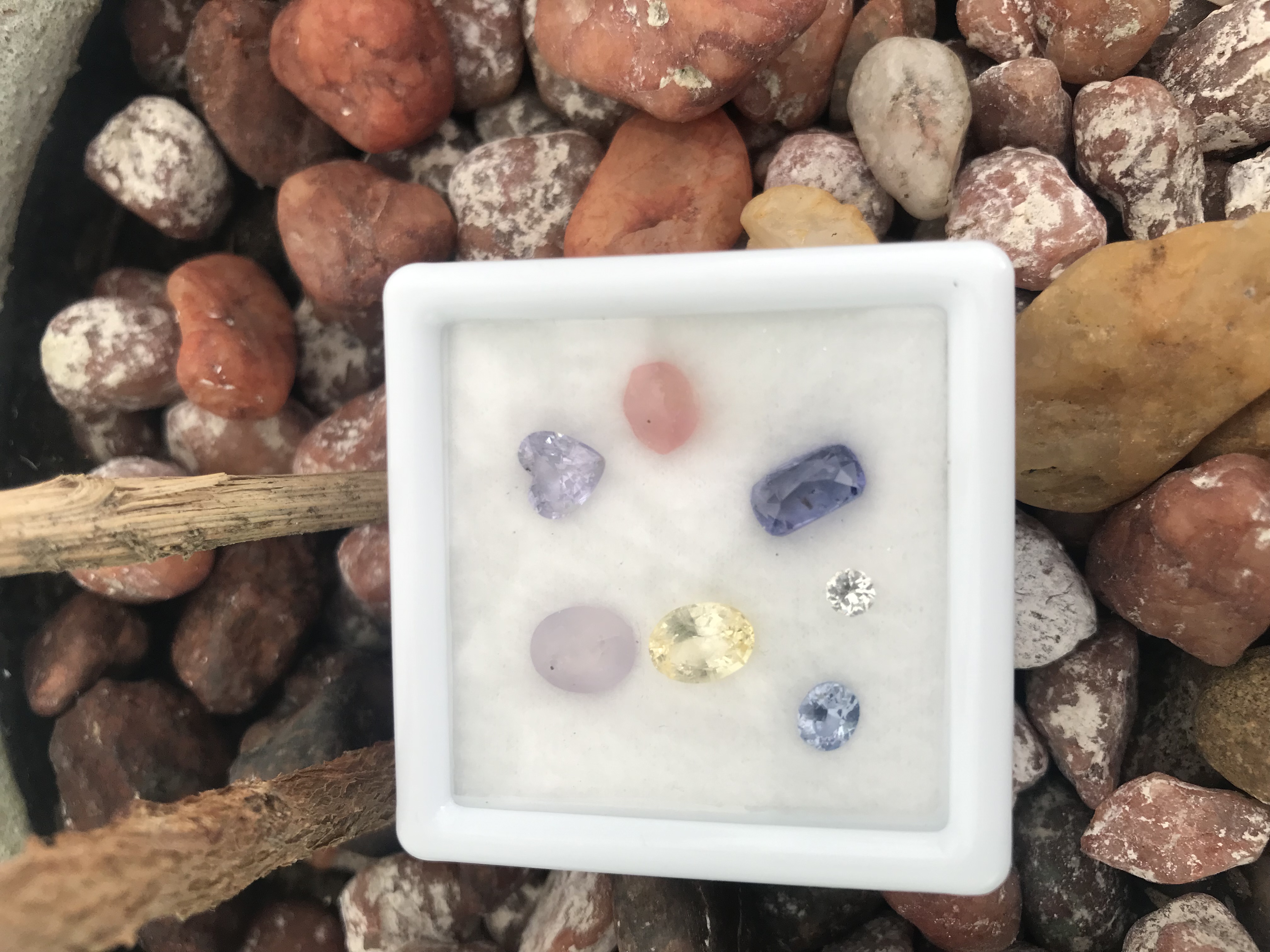 Blue sapphires unheated - Image 2